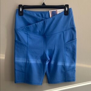 NWT Yoga Earth Blue shorts